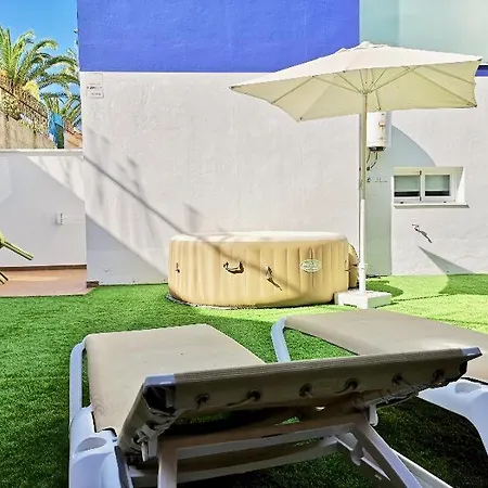 The Blue Corner Apartment